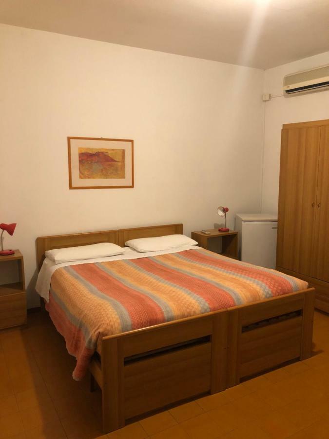 Hotel Al Pontesel Garda  Exterior foto